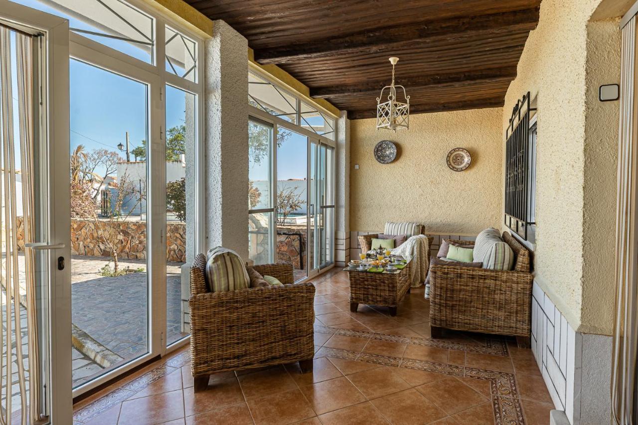 Waou Deluxe Cottage Titulcia Exterior foto